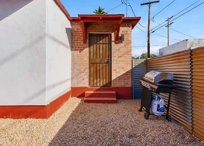Holiday home U Of A Brick Gem With Hot Tub *