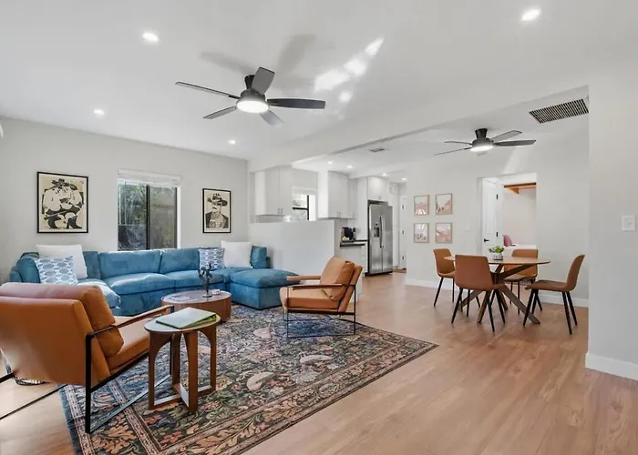 Holiday home U Of A Brick Gem With Hot Tub